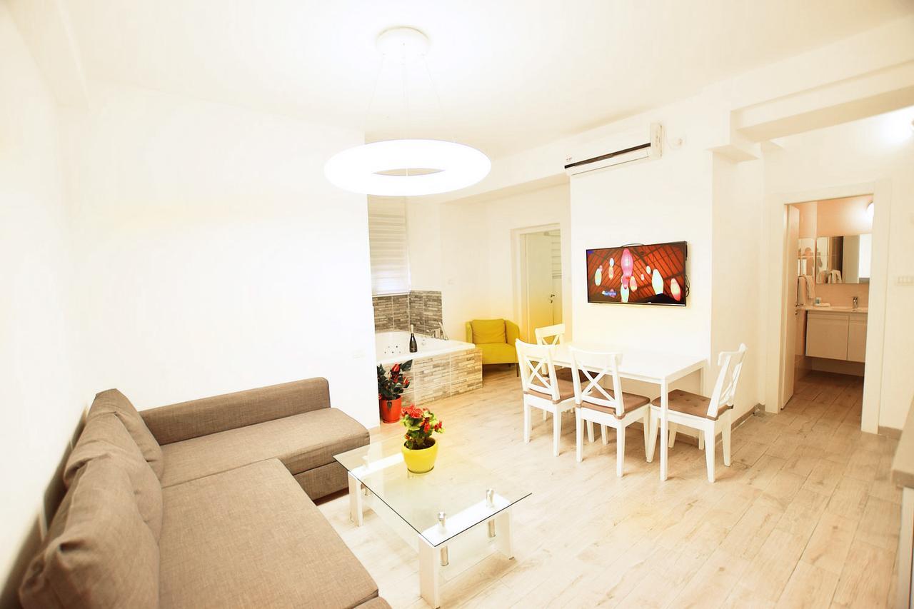 Rothschild 1929 Luxury Apartments Hotel Haifa Eksteriør billede